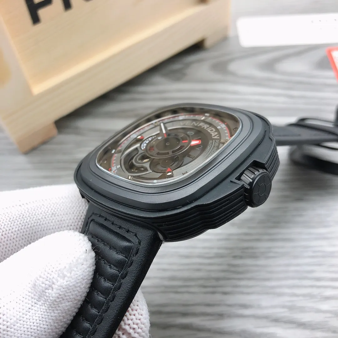 【Authentic Tmall】💰1640!  SevenFriday 🎮 Model: SF-P6B/01 Size: 47*13mm Movement: Original Japanese Citizen movement, sapphire glass, first-layer cowhide; pin buckle [naughty] real photos of the details of our own products, 🎮Full of fun pointer design, but not ugly at all. It also has a 24-hour display, clear and clear ~ recommended! Complete set brand new